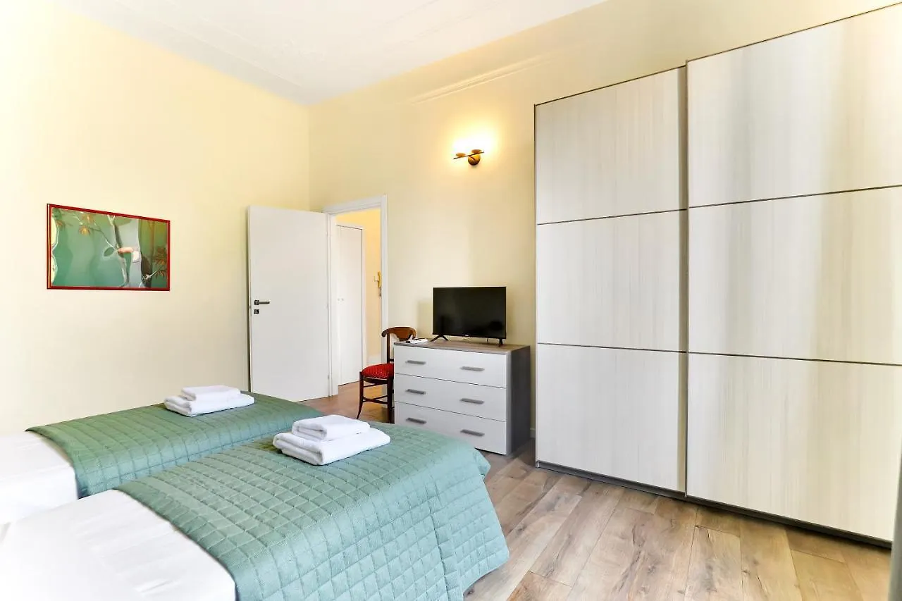 Apartamento Appartamento Napoli 25 - Affitti Brevi Italia Milán Italia